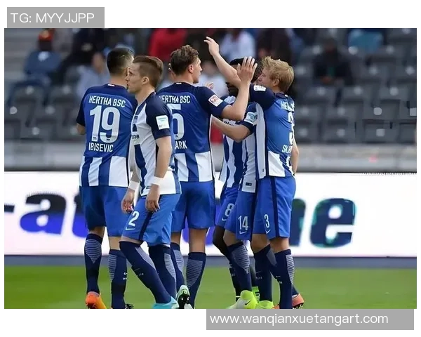 柏林赫塔陷入保级泥潭,主场憾负沃尔夫斯堡难翻盘 柏林赫塔陷入保级泥潭,主场憾负沃尔夫斯堡难翻盘