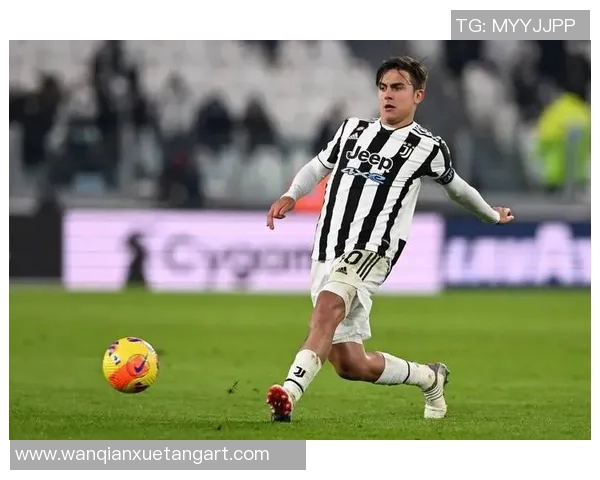 迪巴拉连续两个赛季荣膺意甲最佳射手，缔造传奇辉煌