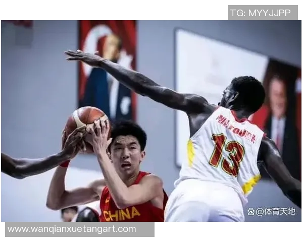 马刺VS中国男篮热身赛引争议，中国球员个人表现抢眼