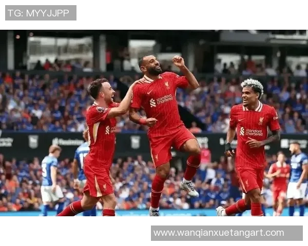 英超首轮大戏:利物浦大胜博尔顿,莫哈迪尤素涛双响成焦点!