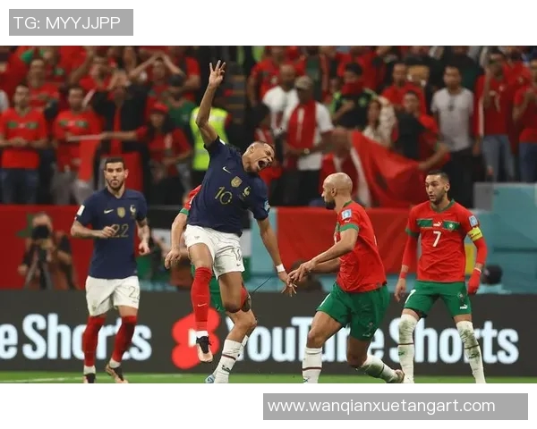 巴列卡诺逼平巴塞罗那，引发球迷对梅西未来疑虑